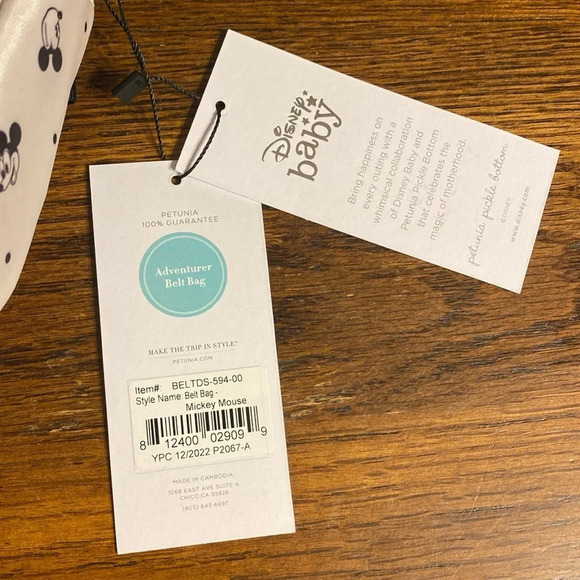 Petunia Pickle Bottom Mickey Mouse Convertible Belt Bag - Picture 7 of 8